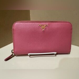 Prada Saffiano Bubblegum Pink Continental Zippy Wallet w/authenticity card